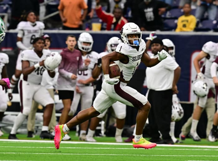Cuero Silsbee Texas Football Region III-4A DII championship 120222 Tom Dendy 12